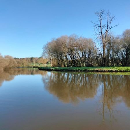 Hebergement Canal Val D'Oust Ngoại thất bức ảnh